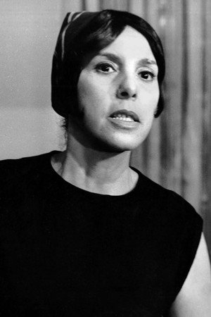 Keltoum (Aïcha Adjouri) in Chronicle of the Years of Fire