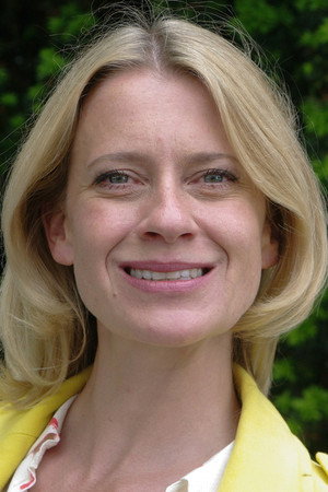 Caroline Peters in Body Farm