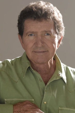 Mac Davis in Robert Shields: My Life as a Robot