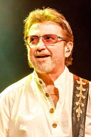 Donald Roeser in Blue Öyster Cult ‎- 40th Anniversary - Agents Of Fortune - Live 2016