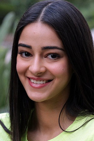 Ananya Panday in Chand Mera Dil