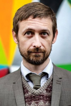 Neil Hannon in Tribute to David Bowie - Heroes Never Die