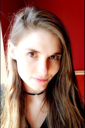 Hanleigh Baker in Dark Night