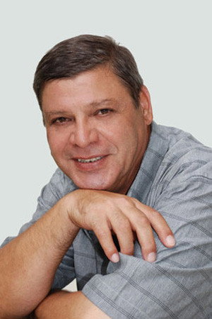 Omur Naghiyev in The Silver Truck