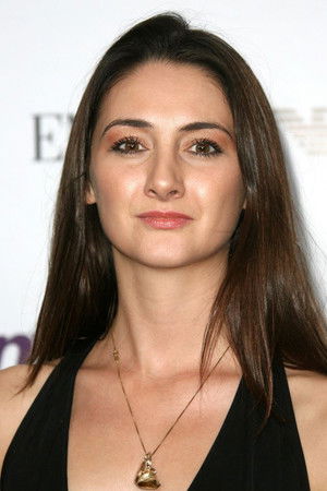 Hannah Taylor-Gordon in Jakob the Liar