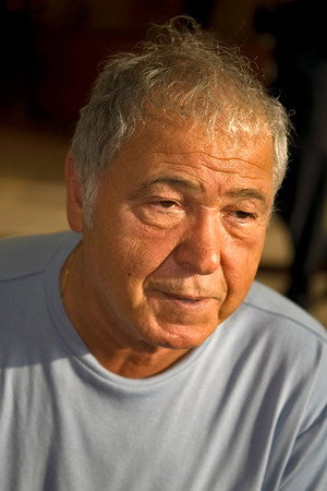 İrfan Atasoy in Dry Summer