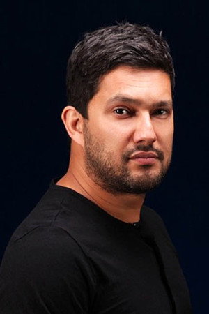 Hamed Behdad in No One Knows About Persian Cats