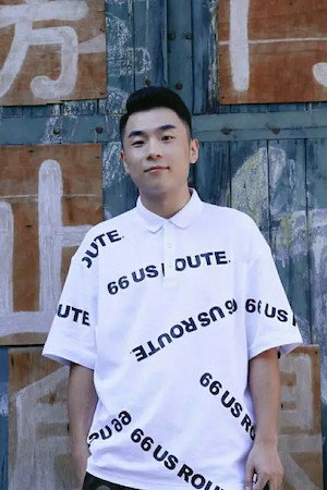 Zhang Jiunan in 德云社张九南高九成相声专场石家庄站  20240610期