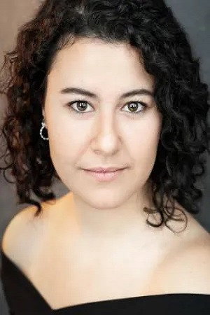 Belén González in Polter