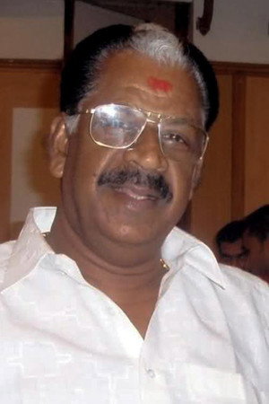 Kollam Thulasi in Nagaravadhu