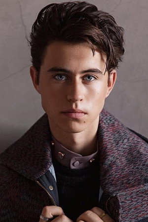 Nash Grier in Gnome Alone