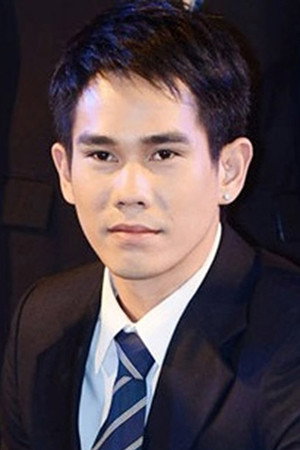 Arnuttaphol Sirichomsaeng in The Story of a Family Through Four Reigns