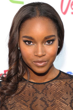 Damaris Lewis in Sports Illustrated: Swimsuit 2010