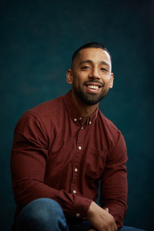 Ahmad Sakhi in National Theatre Live: The Boy With Two Hearts