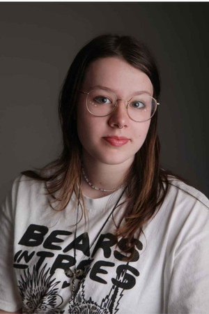 Rhianna Roe in Hurt You