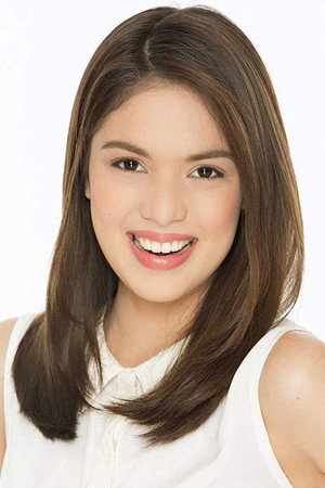 Michelle Vito in Petmalu