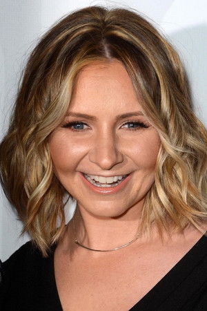 Beverley Mitchell in Saw II