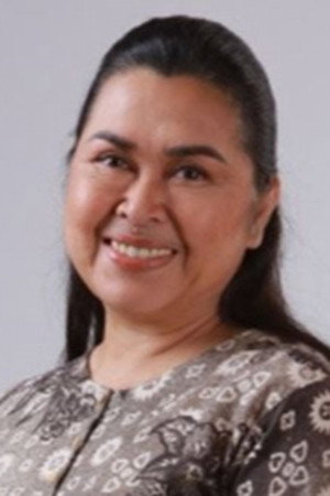 Elizabeth Oropesa in Pompa