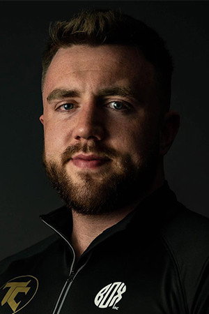 Thomas Carty in Callum Walsh vs. Dean Sutherland