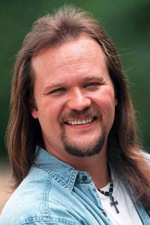 Travis Tritt in Travis Tritt - Live and Kickin'
