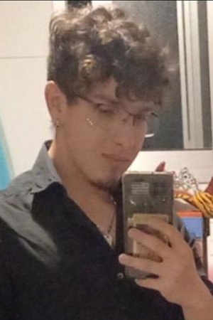Esteban Darío Martinez in The Bread Knife Killer