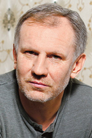 Martin Finger in Walking Too Fast