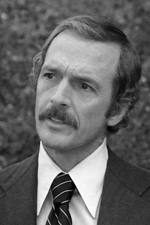Jack Hogan in The Specialists