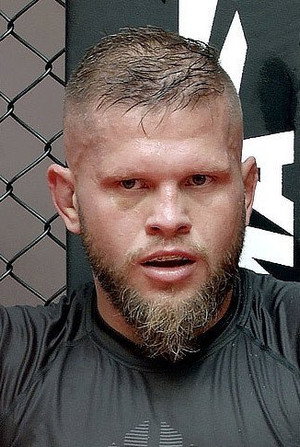 Marcin Tybura in UFC 267: Blachowicz vs. Teixeira