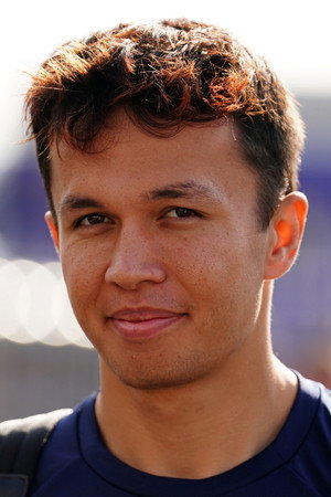 Alexander Albon in Rétro F1 2020 : Accélère, accélère !