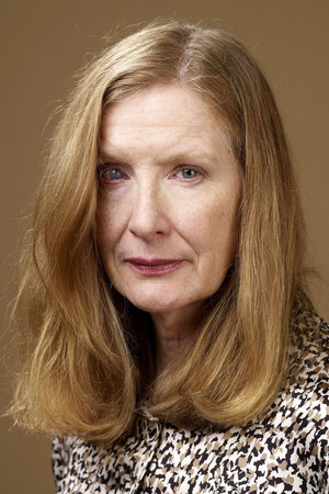 Frances Conroy in Chasing Ghosts