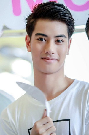 Papangkorn Lerkchaleampote in Water Boyy