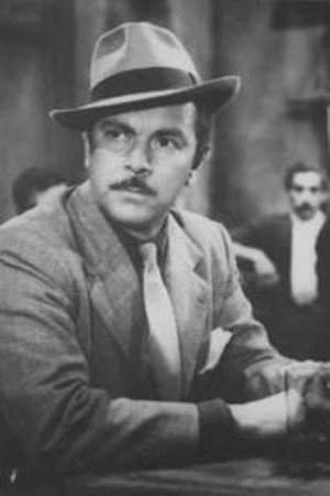 Luis Otero in Romance en tres noches