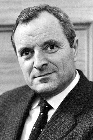 Michael Goodliffe in 80,000 Suspects