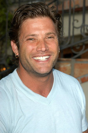 Sasha Mitchell in Death Before Dishonor