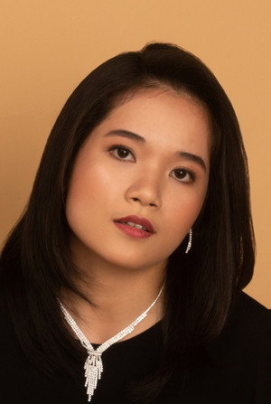 Janina Mendoza in Sisa
