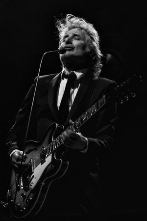 Jan van der Meij in The Analogues Perform Sgt. Pepper's Lonely Hearts Club Band