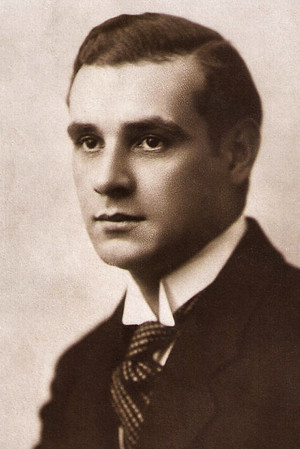 Victor Varconi in Big City