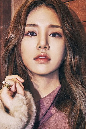 Ahn Sol-bin in I Can Only See