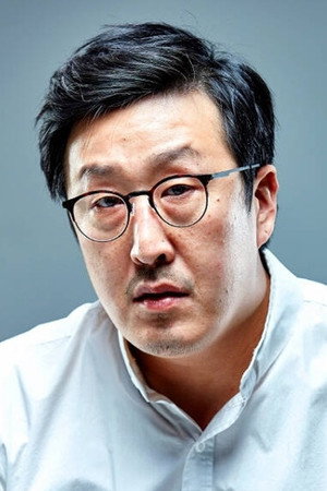 Hyun Bong-sik in Night in Paradise