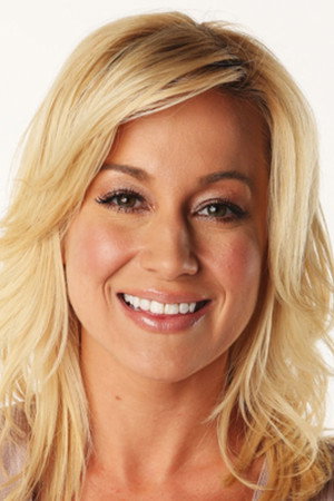Kellie Pickler in The Mistletoe Secret