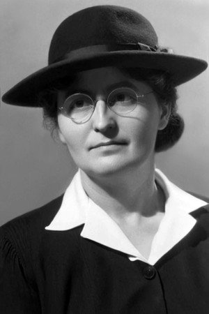 Émilie Busquant in Messali Hadj - A Life In Service To The Algerian People