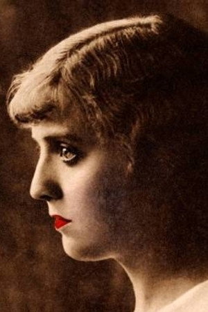 Lilly Jacobson in A Trip to Mars