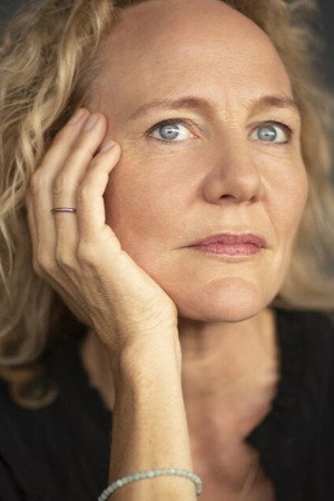Janni Goslinga in Internationaal Theatre Amsterdam : The Damned
