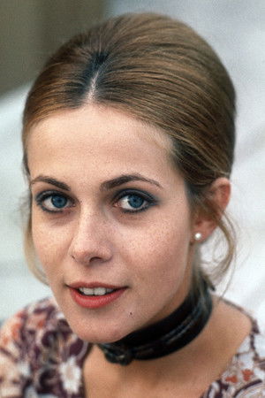 Claude Jade in The Island of Thirty Coffins