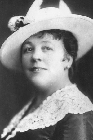 Anna Müller-Lincke in The Flea of the Baskerville
