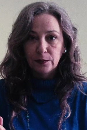 Luciana Paz in Mizandrika