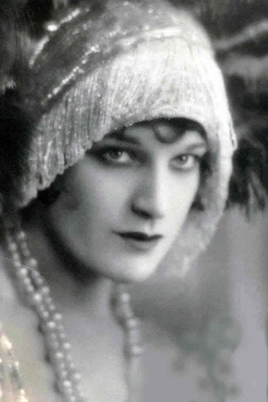 Edna Mae Cooper in Grounds for Divorce