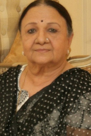 Sudha Shivpuri in Outsourced