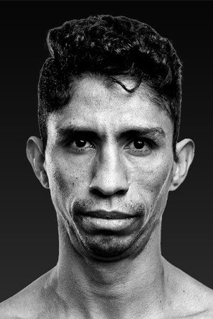Rey Vargas in Miguel Cotto vs. Sadam Ali