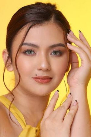Karen Reyes in Petmalu